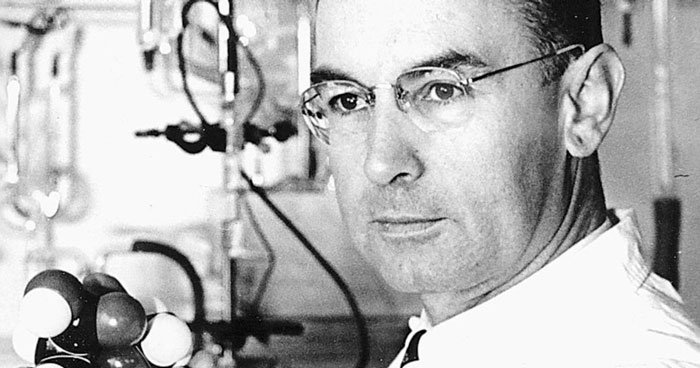 Albert Hofmann (Baden, 11 gennaio 1906 - Burg im Leimental, 29 aprile 2008) è stato uno scienziato svizzero