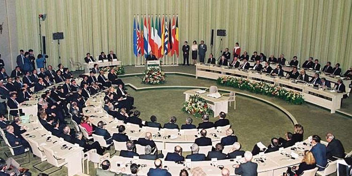 17 marzo 1948: Regno Unito, Francia, Belgio, Paesi Bassi e Lussemburg firmano il Trattato di Bruxelles