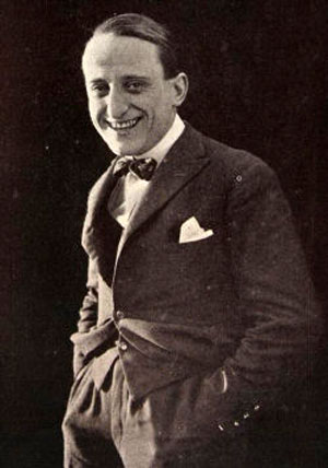 Carlo Campogalliani, attore e regista cinematografico, nato a Concordia (Modena) il 10 ottobre 1885 e morto a Roma il 10 agosto 1974
