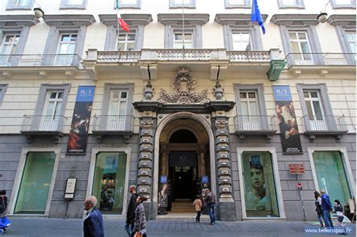 Palazzo Zevallos, Napoli