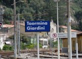 04-05-2010 Visita alla Stazione di Taormina