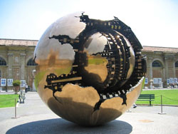 Arnaldo Pomodoro, scultura, Roma, Giardini Vaticani