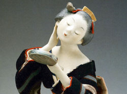 Bambole artistiche del Giappone. Sculture figurative di Ōno Hatsuko della Collezione Mori Mika. Genova, dal 6 marzo al 27 luglio 2014