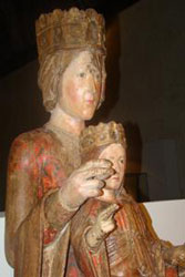 Antiche Madonne d'Abruzzo. Dipinti e sculture lignee medioevali dal Castello dell'Aquila