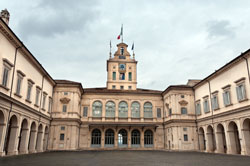 Il Settore Cultura dell’Associazione DLF Roma organizza per i Soci una visita guidata del Palazzo del Quirinale sabato 2 novembre 2013