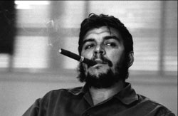 René Burri. Che Guevara al Ministero dell'industria, L'Avana, Cuba, 1963