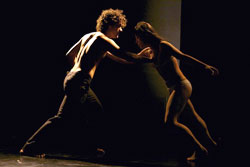 Cie Twain physical dance theatre presenta: ROMANZA - TRITTICO DELL’INTIMITÀ 
