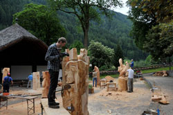 Il concorso degli scultori artigiani a Cadipietra in Valle di Tures e Aurina (BZ) si svolgerà dal 18 al 22 giugno 2012