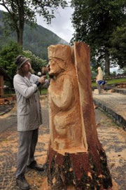 Il concorso degli scultori artigiani a Cadipietra in Valle di Tures e Aurina (BZ) si svolgerà dal 18 al 22 giugno 2012