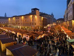 “Torrone & Torroni” Festa del Torrone di Cremona. Cremona, dal 16 al 18 novembre 2012