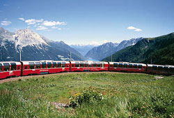 Trenino rosso del Bernina, Svizzera, Lombardia, St. Moritz, la Valtellina, Tirano, Bormio, Livigno, lago d’Iseo. Giugno e agosto 2013
