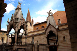 Le arche scaligere, luogo in cui riposano alcuni dei Signori di Verona